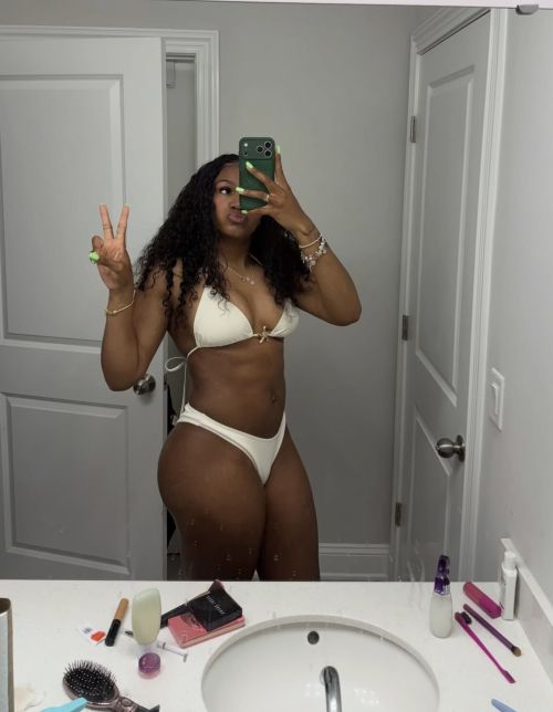 arianna_deniseee
